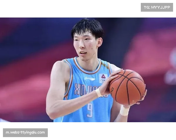 周琦季后赛肘击面部被顶格处罚 与克里斯事件对比显尺度不一